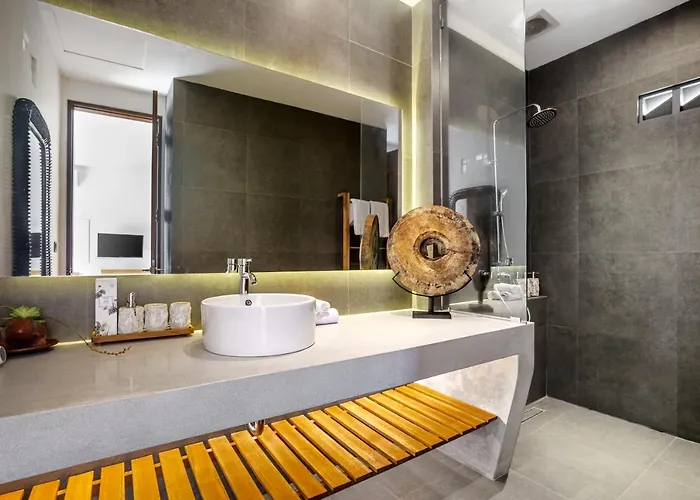 Villa Damai By Balisuperhost